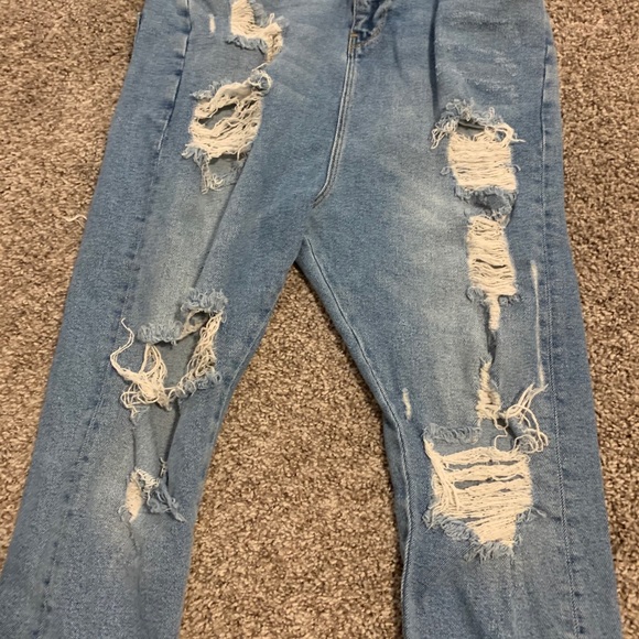 🔴 Men’s distressed ASOS jeans bundle - Picture 2 of 7